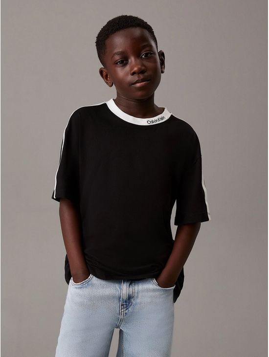 Playera-Calvin-Klein-Logo-Cinta-Niño-Negro
