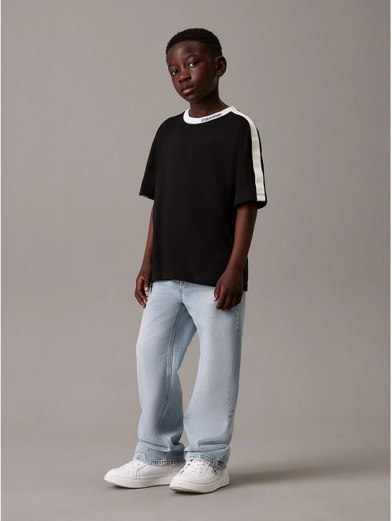 Playera-Calvin-Klein-Logo-Cinta-Niño-Negro