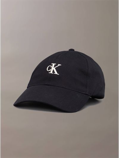 Gorra-Calvin-Klein-con-Monograma-Bordado-Mujer-Negro