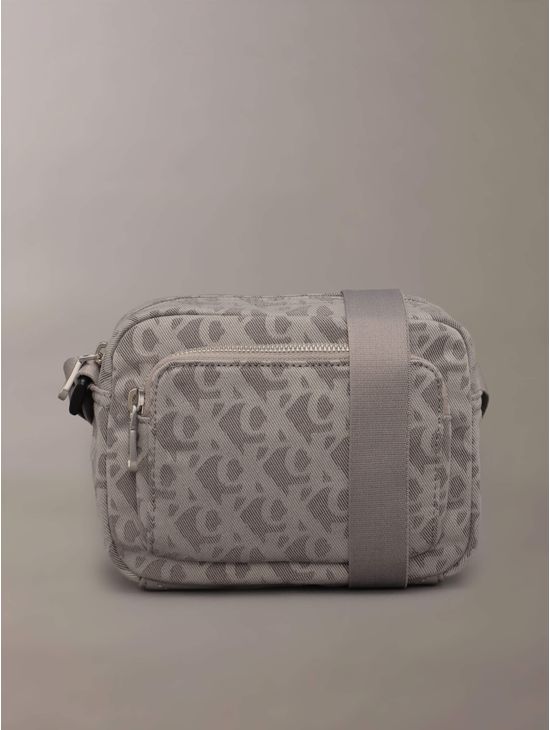 Bolsa-Calvin-Klein-Crossbody-con-Monogramas-Hombre-Gris