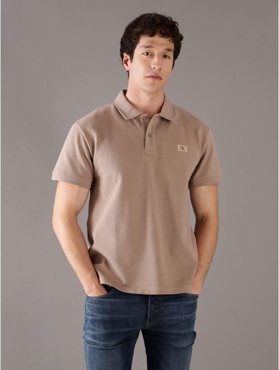 Polo-Calvin-Klein-Monologo-Hombre-Cafe