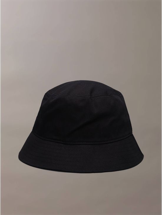 Gorro-Calvin-Klein-Monologo-Negro