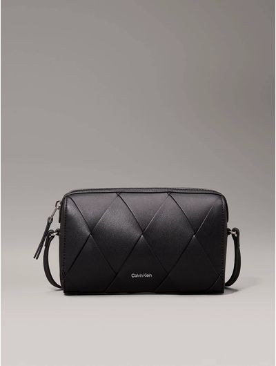 Bolsa-Calvin-Klein-Camera-Tejida-Mujer-Negro