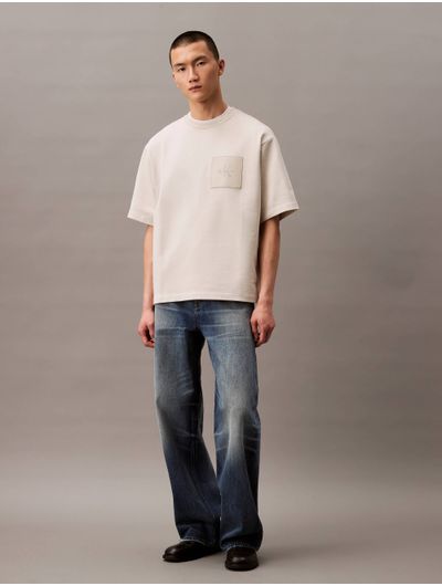 Playera-Calvin-Klein-Oversized-Patch-Hombre-Beige