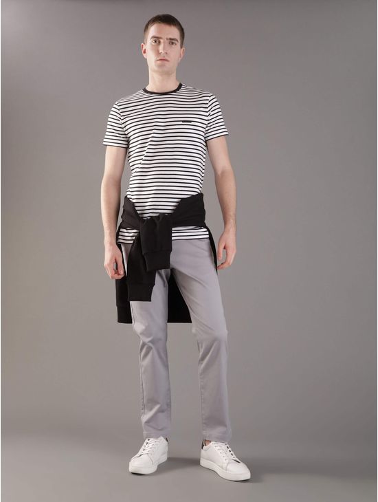 Playera-Calvin-Klein-con-Logo-en-Placa-Hombre-Multicolor