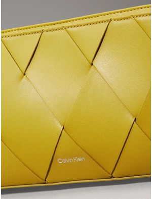Bolsa-Calvin-Klein-Shoulder-Tejida-Mujer-Amarillo