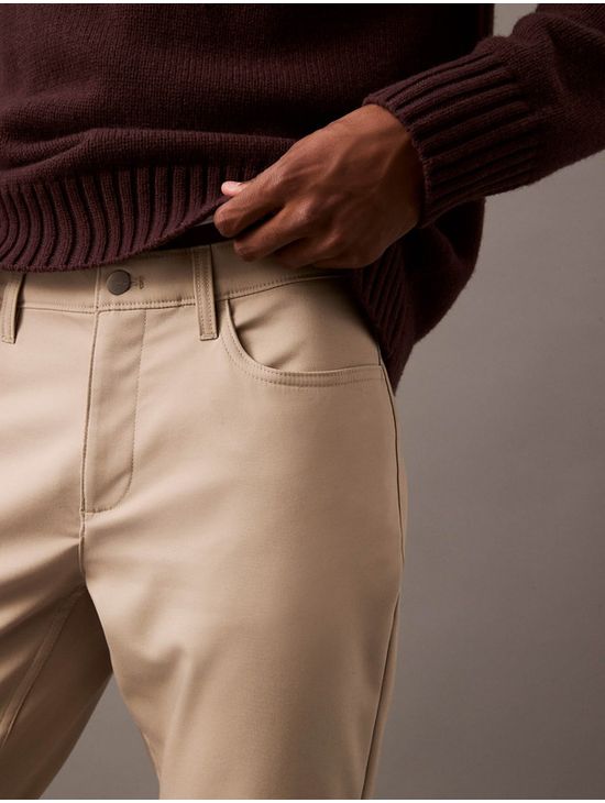 Pantalon-Calvin-Klein-Slim-Stretch-Hombre-Beige