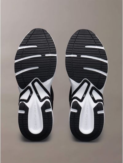 Tenis-Calvin-Klein-con-Monograma-Mujer-Negro