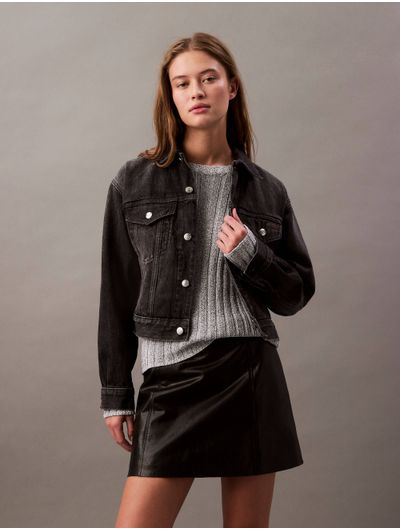 Chamarra-Calvin-Klein-Denim-90-s-Trucker-Mujer-Negro