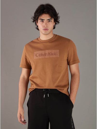 Playera-Calvin-Klein-con-Logo-Hombre-Cafe