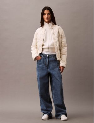 Chamarra-Calvin-Klein-Cropped-Monograma-Mujer-Blanco