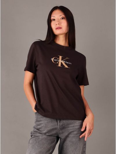 Playera-Calvin-Klein-Jeans-con-Monologo-Mujer-Cafe