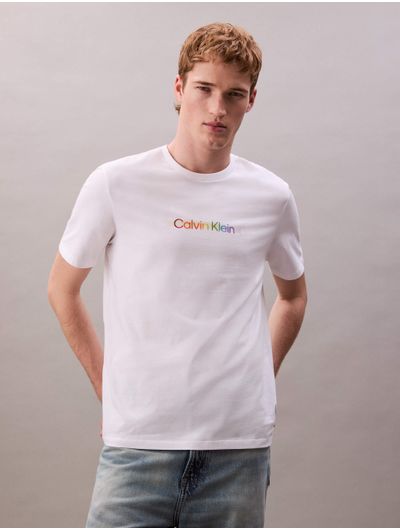 Playera-Calvin-Klein-Logo-Pride-Blanco