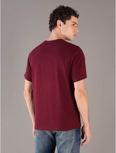 Playera-Calvin-Klein-Jeans-con-Monologo-Estampado-Hombre-Rojo