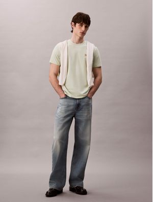 Playera-Calvin-Klein-con-Insignia-Hombre-Verde