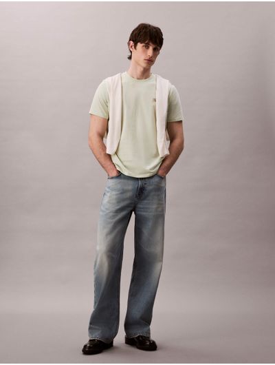 Playera-Calvin-Klein-con-Insignia-Hombre-Verde