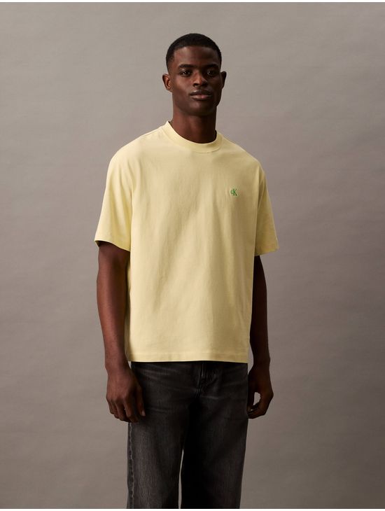 Playera-Calvin-Klein-Monograma-Hombre-Amarillo-40HM229-260