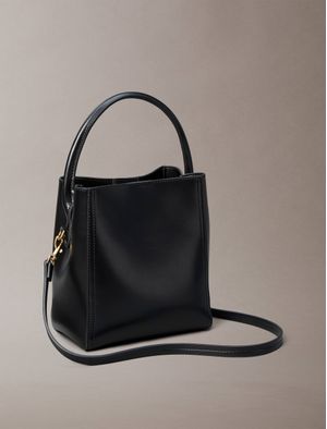 Bolsa-Calvin-Klein-Bucket-Mujer-Negro-4F3174G-001