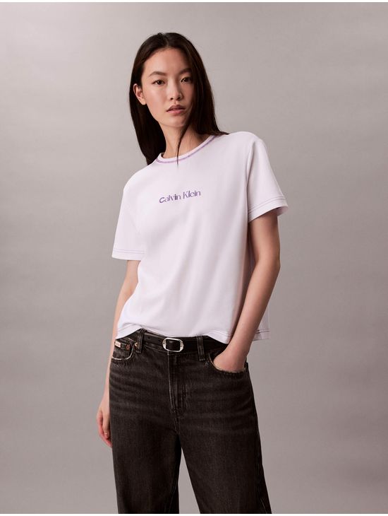 Playera-Calvin-Klein-con-Costura-Mujer-Blanco