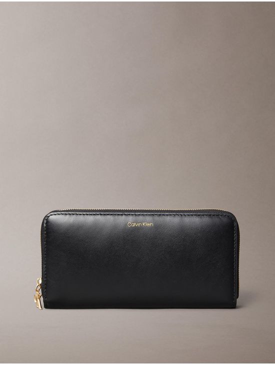 Cartera-Calvin-Klein-Zip-Around-Mujer-Negro-4F1093G-001