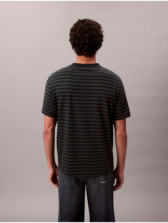 Playera-Calvin-Klein-Monologo-Hombre-Verde-de-Rayas-4RD204G-301