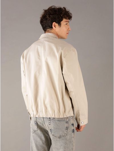 Chamarra-Calvin-Klein-Jeans-con-Monograma-Parche-Hombre-Beige-4RD401G-230