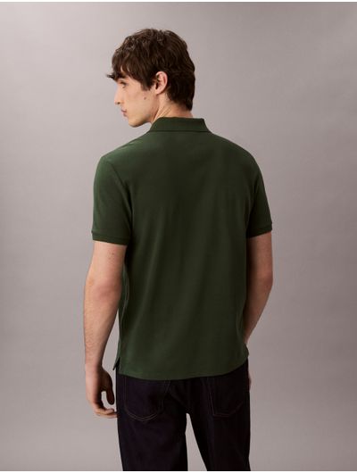 Polo-Pique-con-Monograma-Calvin-Klein-Hombre-Verde-40EM269-303
