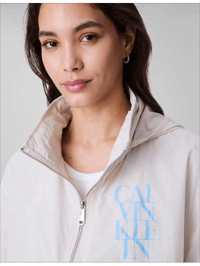 Chamarra-Cortavientos-Calvin-Klein-Mujer-Beige-47C522G-800