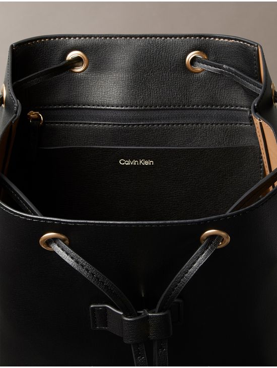 Mochila-Calvin-Klein-Mujer-Negro-4F3297G-001
