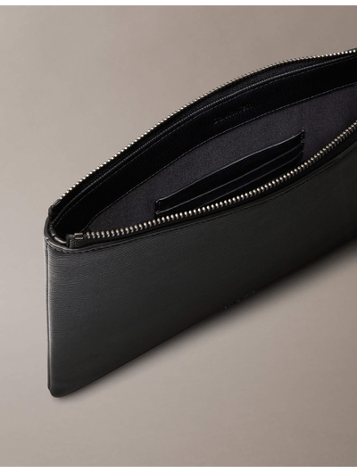 Bolso-de-Mano-Saffiano-Calvin-Kilein-Hombre-Negro-4D1133G-001