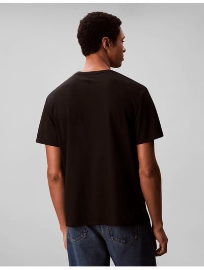 Playera-Grafica-Calvin-Klein-Cursive-Hombre-Negro-4RD822G-001