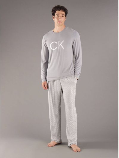Pijama-Calvin-Klein-de-Playera-y-Pantalon-Hombre-Gris-NP2714O-060