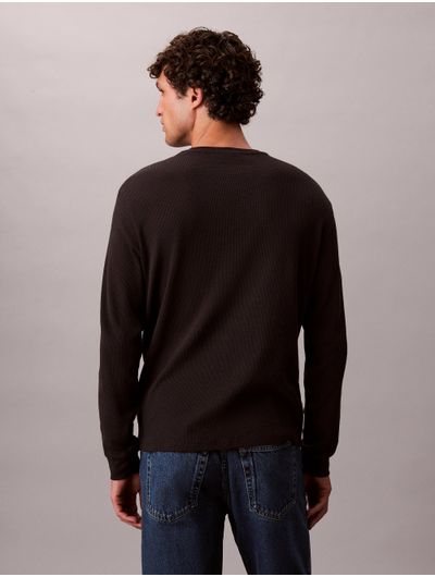 Playera-Manga-Larga-Waffleada-Calvin-Klein-Hombre-Negro-40EM217-002