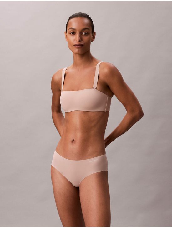 brasier-perfectly-fit-tirantes-removibles-calvin-klein-adapt-mujer-beige