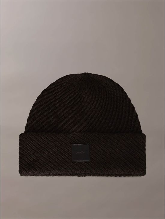 Gorro-Calvin-Klein-Tejido-de-Punto-Hombre-Negro-CKMC523207-001