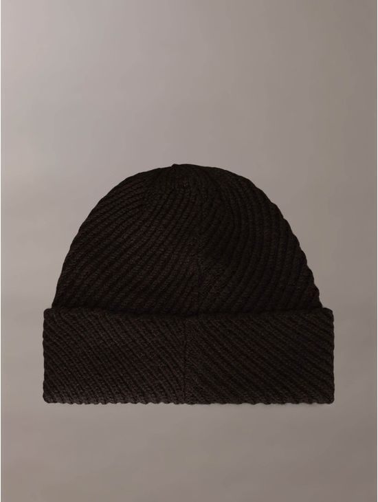 Gorro-Calvin-Klein-Tejido-de-Punto-Hombre-Negro-CKMC523207-001