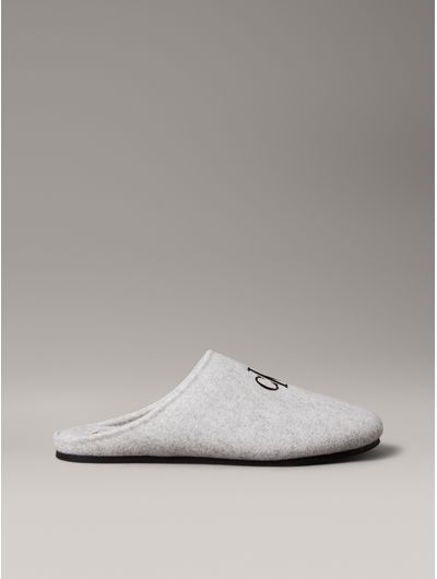 HM0HM01931_PRZ_main_2325x3100_Hi_Res_JPEG