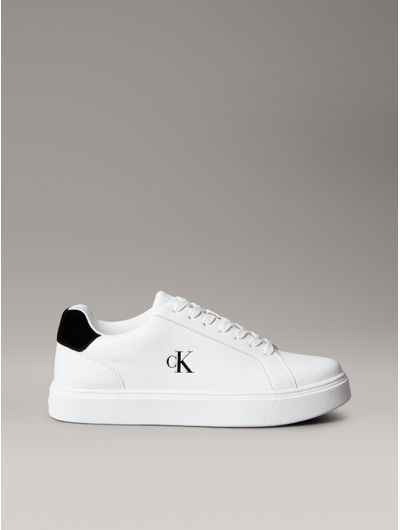 YM0YM01435_01W_main_2325x3100_Hi_Res_JPEG