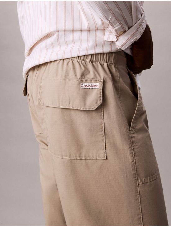 Pantalon-Relaxed-Calvin-Klein-Ripstop-Hombre-Beige-4RB607G-240