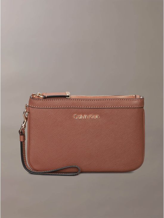 Clutch-Calvin-Klein-Logo-Mujer-Cafe-H9GL1KX1-237