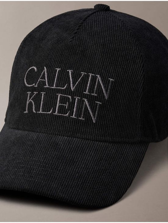 Gorra-de-Pana-Calvin-Klein-Hombre-Negro-4D5064G-UB1