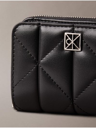 Cartera-Flap-Acolchada-Calvin-Klein-Mujer-Negro-4F1124G-UB1