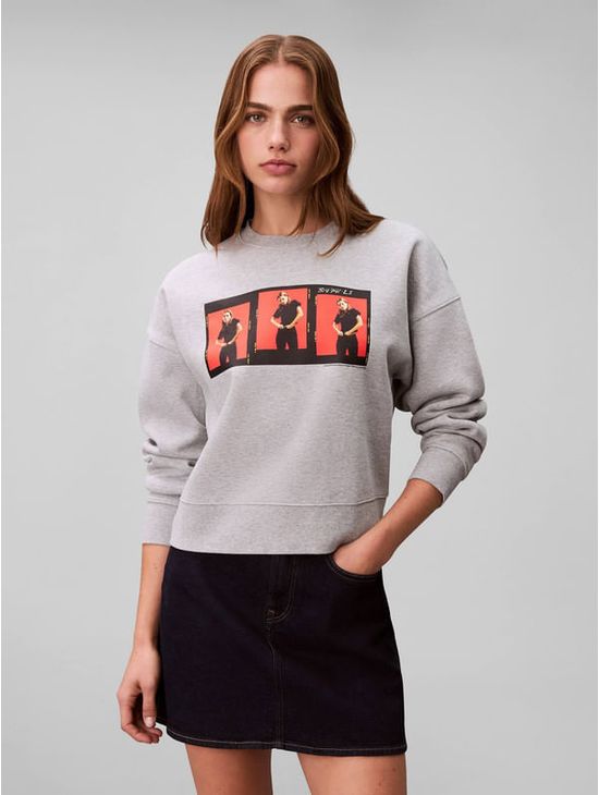 Sudadera-Corta-Calvin-Klein-Outtakes-Mujer-Gris-40497WH-2EL