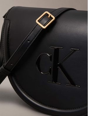 Bolsa-Crossbody-Calvin-Klein-Mujer-Negro-4F3221G-UB1