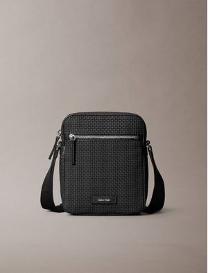 Bolso-Reporter-Calvin-Klein-Hombre-Negro-4D3208G-UB1