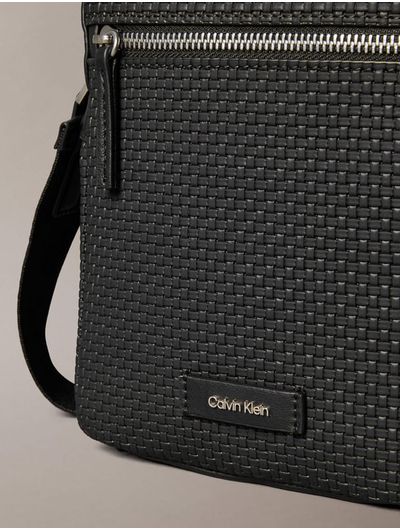 Bolso-Reporter-Calvin-Klein-Hombre-Negro-4D3208G-UB1