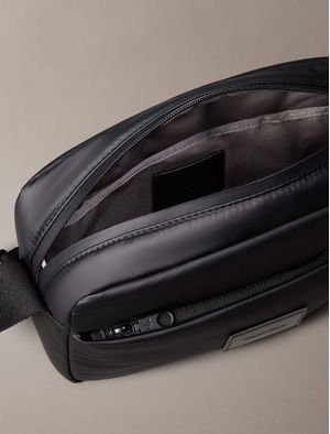 Camera-Bag-Calvin-Klein-Hombre-Negro-4D3199G-UB1