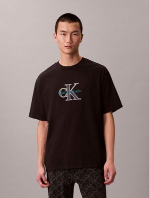 Playera-Grafica-Monologo-Calvin-Klein-Hombre-Negro-4RE815G-UB1