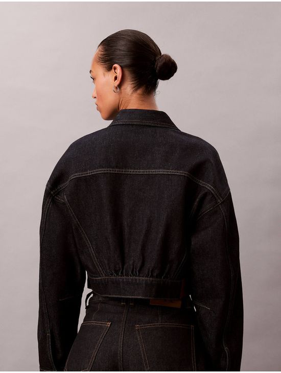 Chamarra-de-Mezclilla-Calvin-Klein-Resin-Rinse-Mujer-Denim-47D700G-401