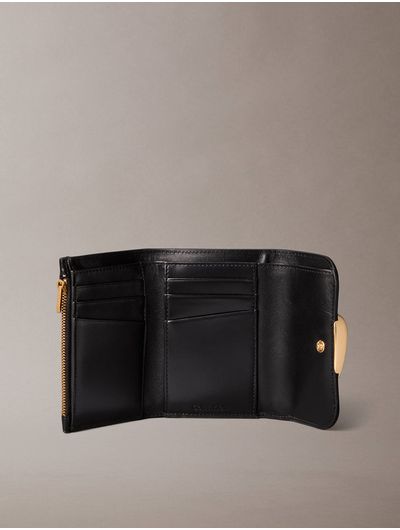 Cartera-Trifold-Calvin-Klein-Mujer-Negro-4F1116G-UB1